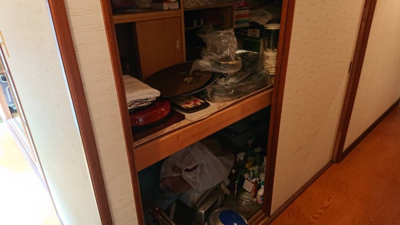 松山市の遺品整理の作業前