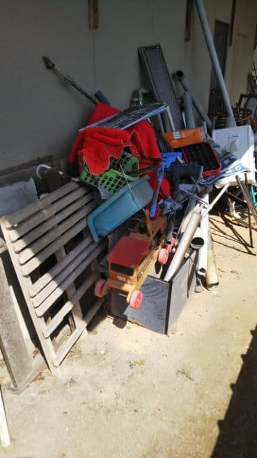 2021.03.26
【岡山市北区 K様】粗大ゴミ回収【犬小屋】