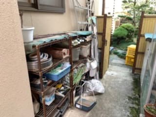 2021.11.07
【松前町 K様】お庭の片付けによる不用品回収の作業事例
