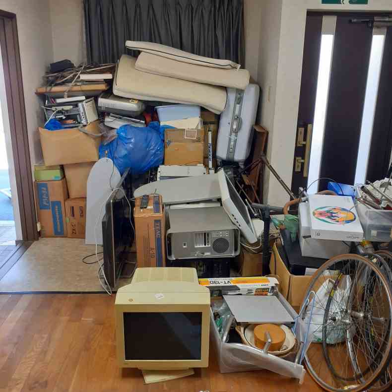 引っ越しの伴う不用品回収「すべて撤去出来てうれしいです」