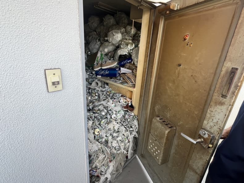 2024.10.18
【松山市 T様】ゴミ屋敷の不用品回収清掃の作業事例