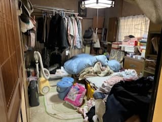 2022.12.03
【松山市 H様】ご実家の遺品整理の作業事例