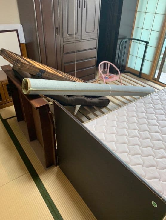 2022.12.06
【松江市 W様】家具の買い替えに伴う家財道具回収の作業事例