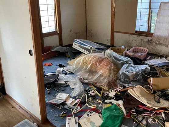 【奥出雲町 O様】引っ越しに伴う不用品回収とハウスクリーニングの作業実例