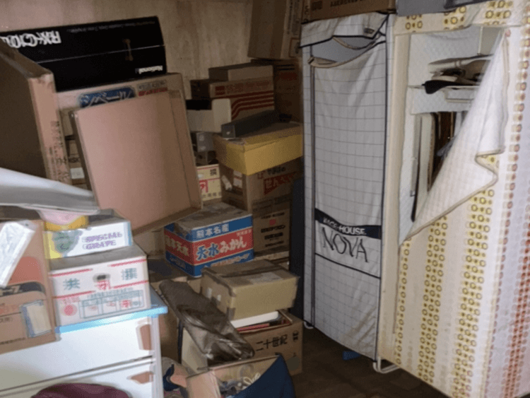 解体に伴う不用品回収の作業前