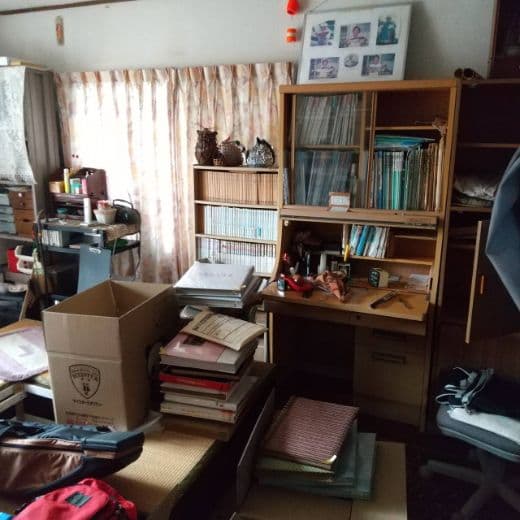 2021.08.31
【廿日市市 Y様】断捨離を伴う学習机などの不用品回収の作業事例