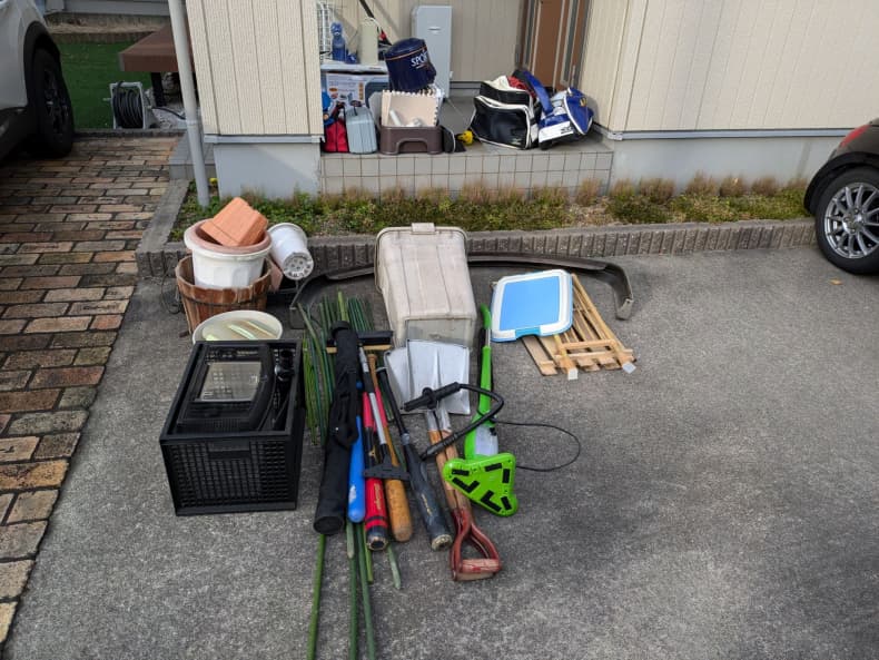 2025.09.24
【鳥取市 M様】自宅の不要になった物の片づけに伴う粗大ゴミ回収の作業事例