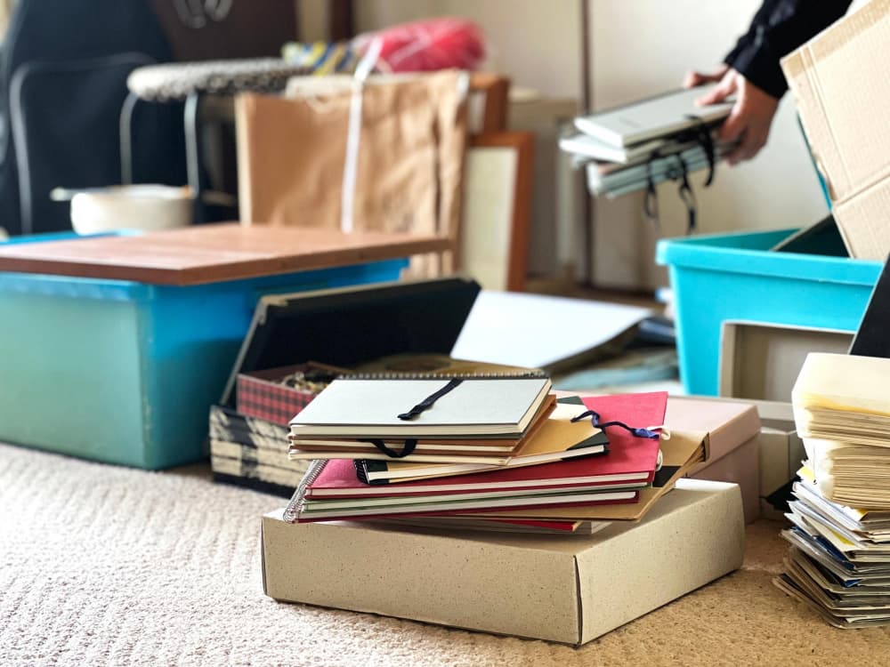 「生前整理」と「遺品整理」の違いは?どちらをすればいいの?