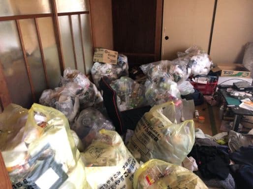 2021.04.15
【三原市 F様】不用品回収【ごみ屋敷】