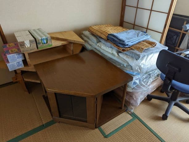 高松市の粗大ゴミ回収の作業前