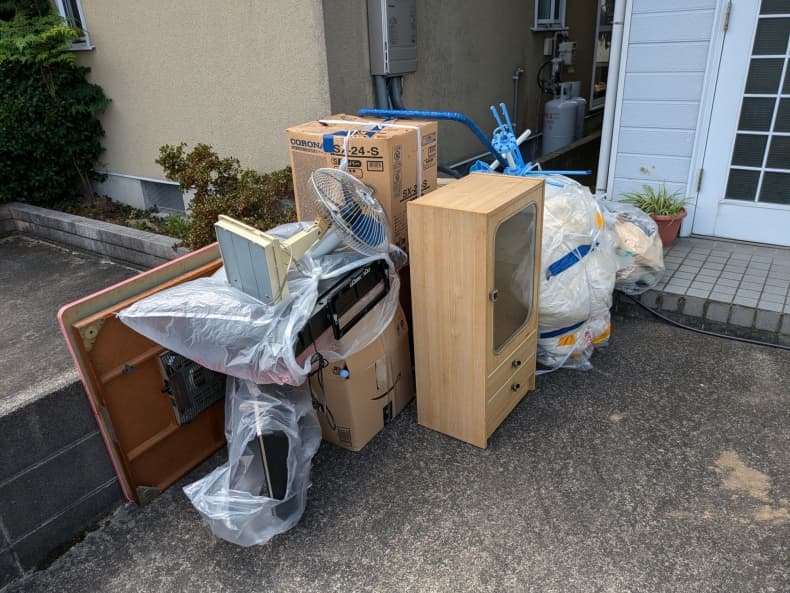 2024.12.02
【鳥取市 K様】断捨離で家の片付けに伴う粗大ごみ回収の作業事例