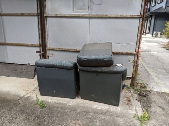 高松市の粗大ゴミ回収の作業前