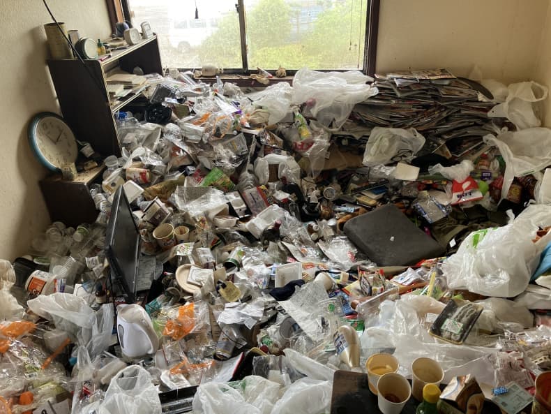 断捨離に伴う不用品回収の作業前