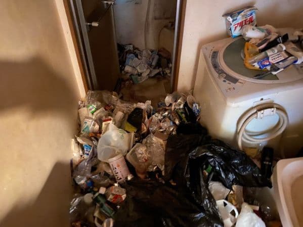 2022.03.01
【高松市 Y様】引越しに伴うゴミ屋敷清掃の作業事例