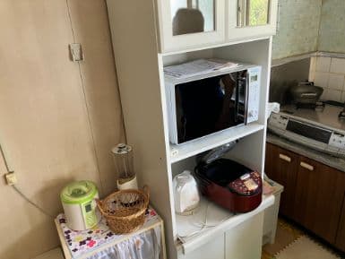 2トン車1台分の引越し整理に伴う不用品回収の作業前