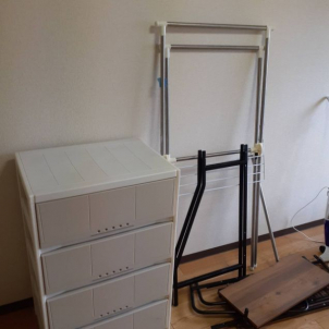 引っ越しに伴う軽トラック1台分の不用品回収の作業事例のBEFORE