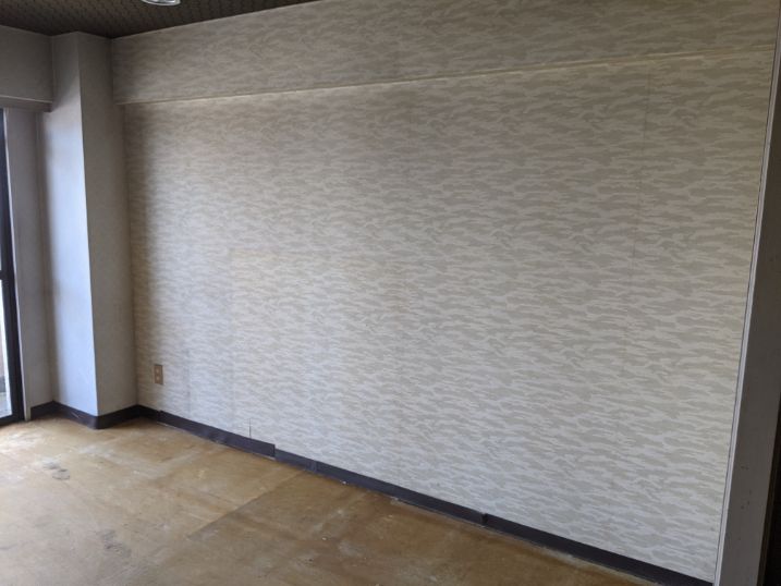 高松市のリビングの不用品回収　作業後