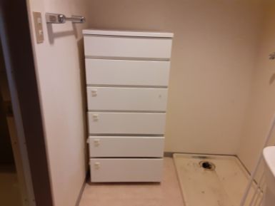 高崎市の本棚処分の作業前