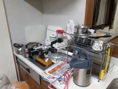 高崎市の冷蔵庫処分の作業前