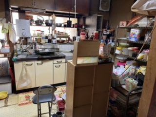 松山市の粗大ゴミ回収の作業前