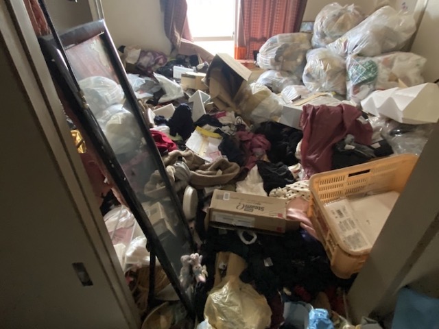 アパート引っ越しに伴うゴミ屋敷清掃の作業事例