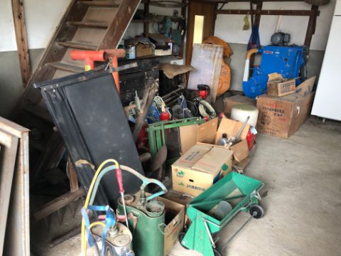 三原市の農機具回収の作業前