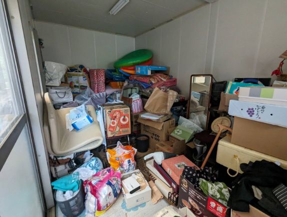 高松市のプレハブ・納屋の不用品回収の作業前