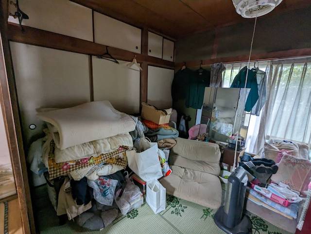 高松市の一軒家丸ごと片付けの作業前