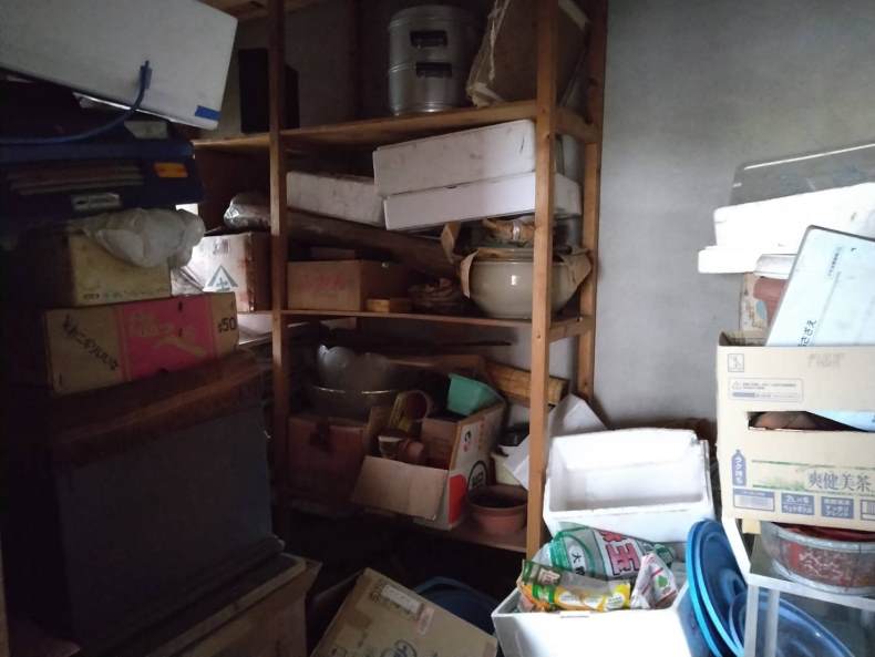 琴浦町の不用品回収の作業前