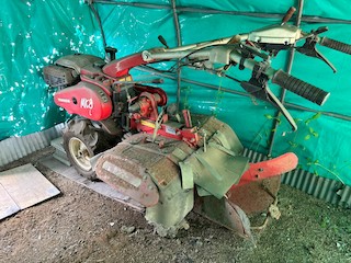 高松市の納屋の片付けの作業前