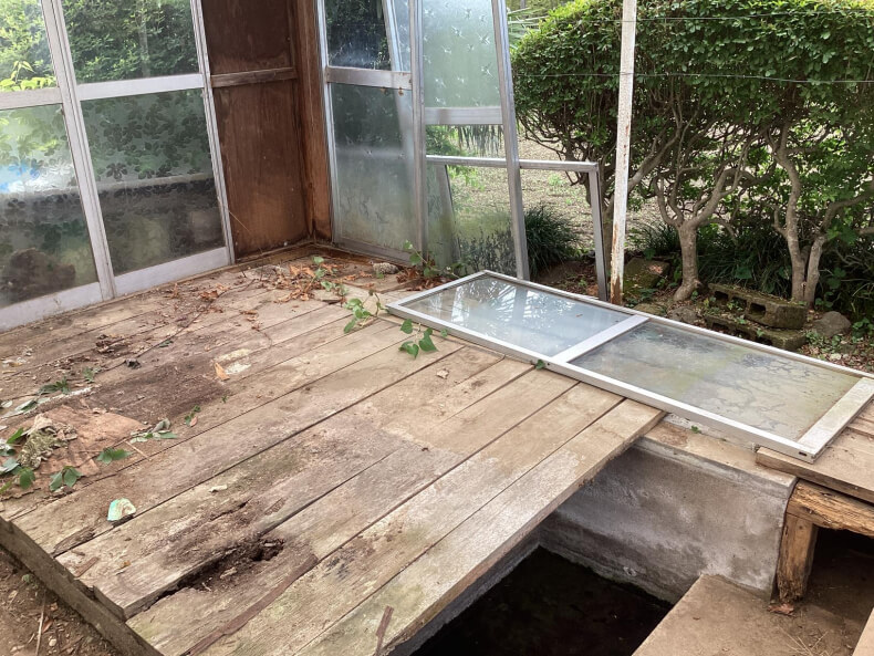 断捨離に伴う不用品回収作業後