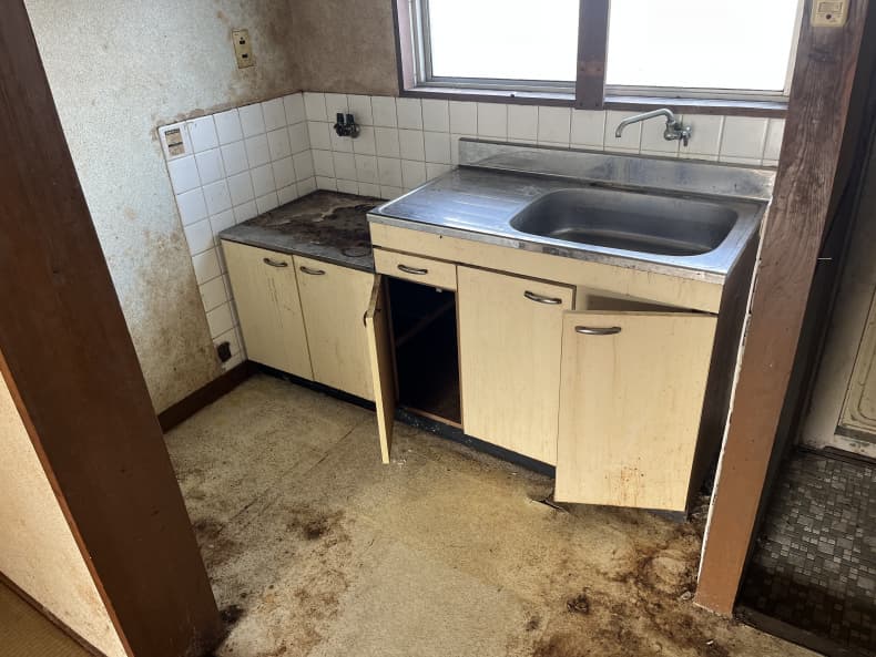 松山市の粗大ごみ回収の作業後