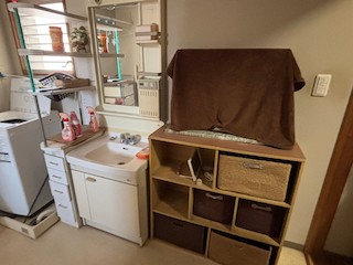 高松市で県営住宅退去に伴う遺品整理の作業前