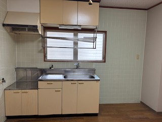 高松市で県営住宅退去に伴う遺品整理の作業後