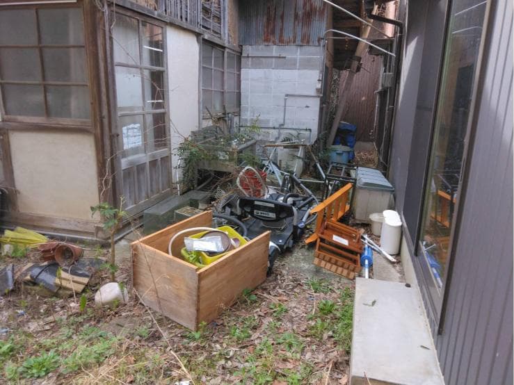 倉吉市の不用品回収の作業前