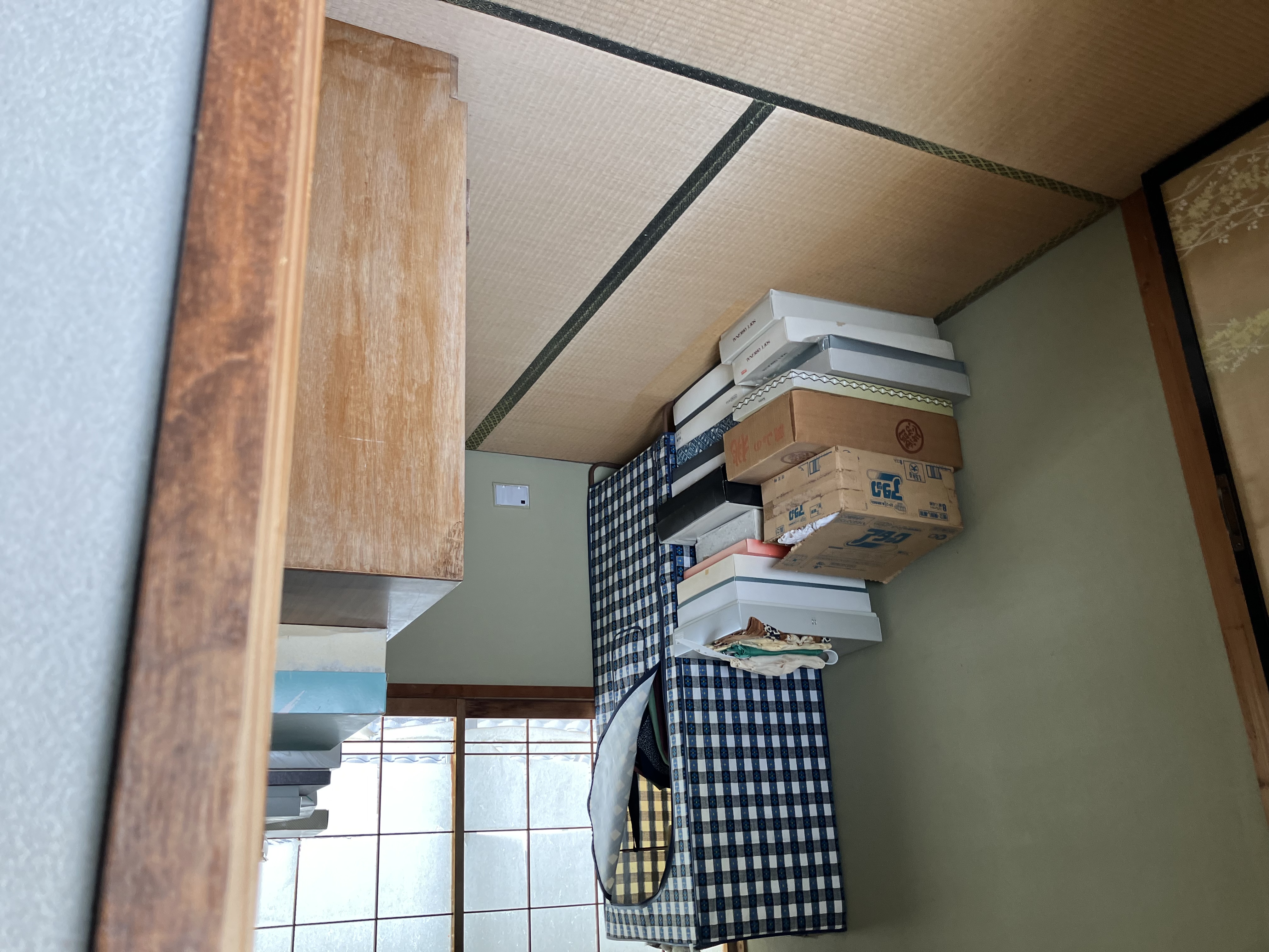 空き家の売却に伴う不用品回収の作業前