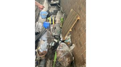 川崎市の粗大ゴミ回収の作業前②