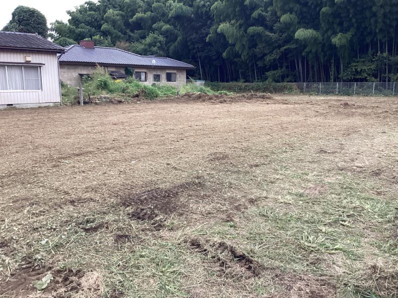 田畑の除草作業後