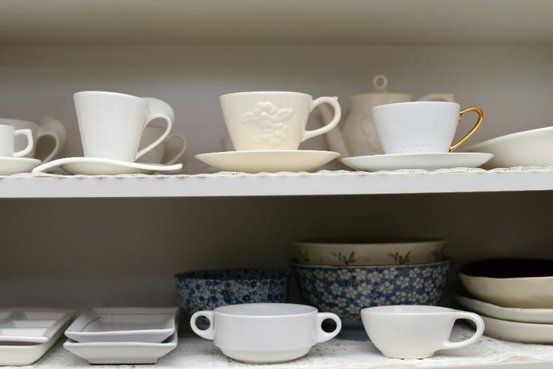 食器棚を無料で処分する方法は？