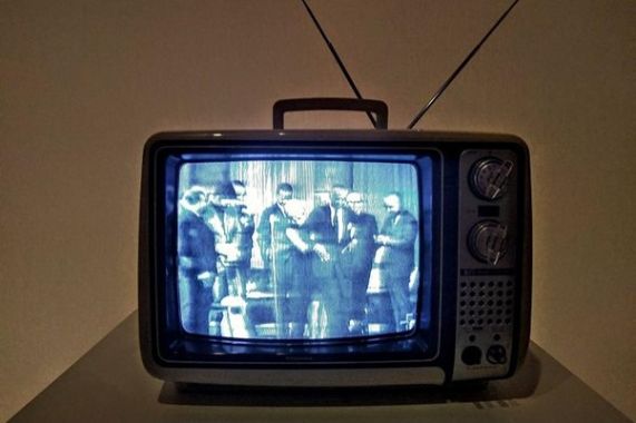 テレビは粗大ゴミで処分できない ｜家電リサイクル法の仕組みと対象物