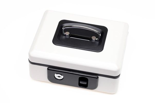 手提げ金庫は普通ゴミとして処分可能