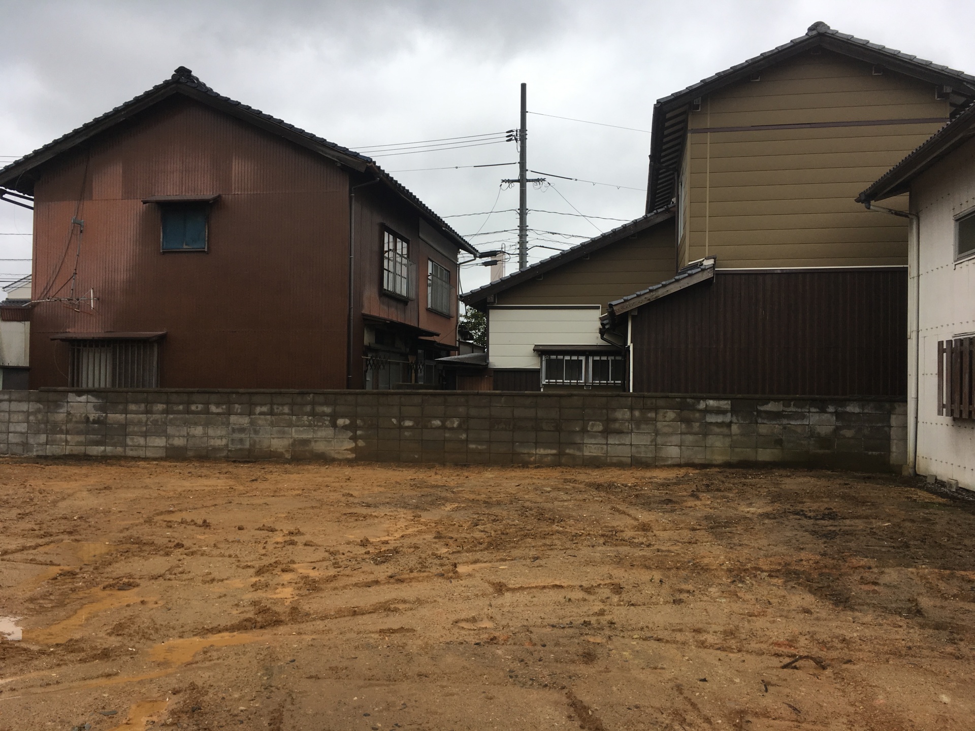 2.4.1_松江市・出雲市・雲南市・米子市の不用品回収は片付け堂！解体後の駐車場工事もお任せください！！｜不用品｜解体｜島根・鳥取